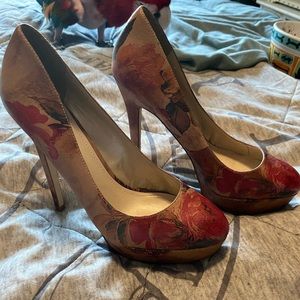 High Heeled flower shoes